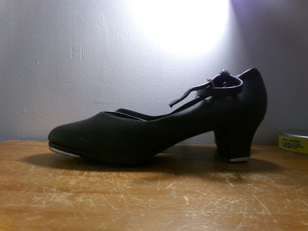 Dance Tap Shoes SoDanca Adult 8M Leather Buckle Black Gently Used